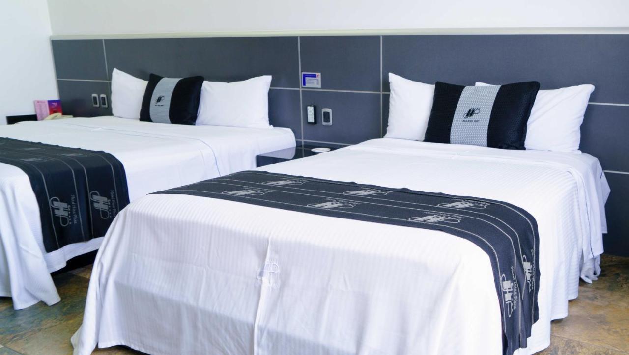 Hotel Ibiza Plaza Μεξικό Εξωτερικό φωτογραφία