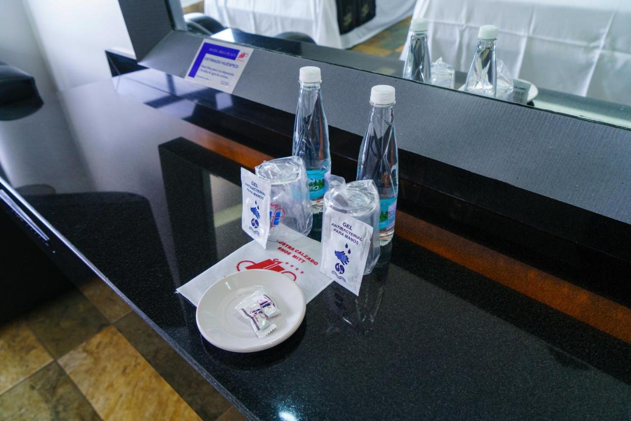 Hotel Ibiza Plaza Μεξικό Εξωτερικό φωτογραφία