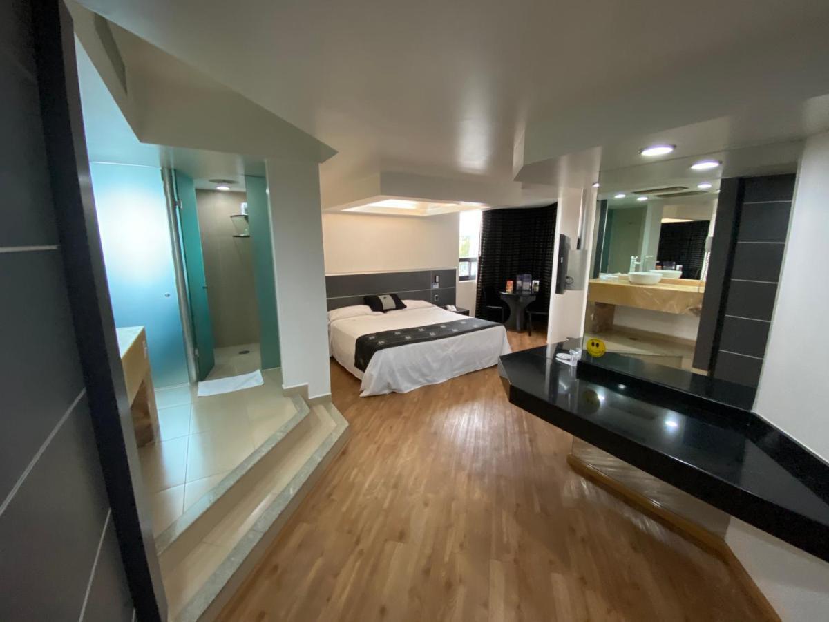 Hotel Ibiza Plaza Μεξικό Εξωτερικό φωτογραφία